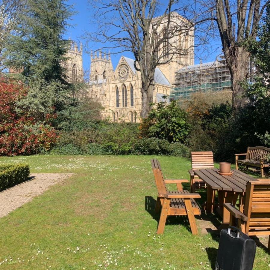 Minster View Apartment At Talbot Court, York Dış mekan fotoğraf