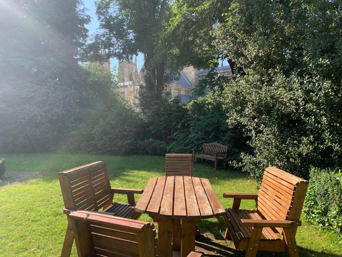 Minster View Apartment At Talbot Court, York Dış mekan fotoğraf